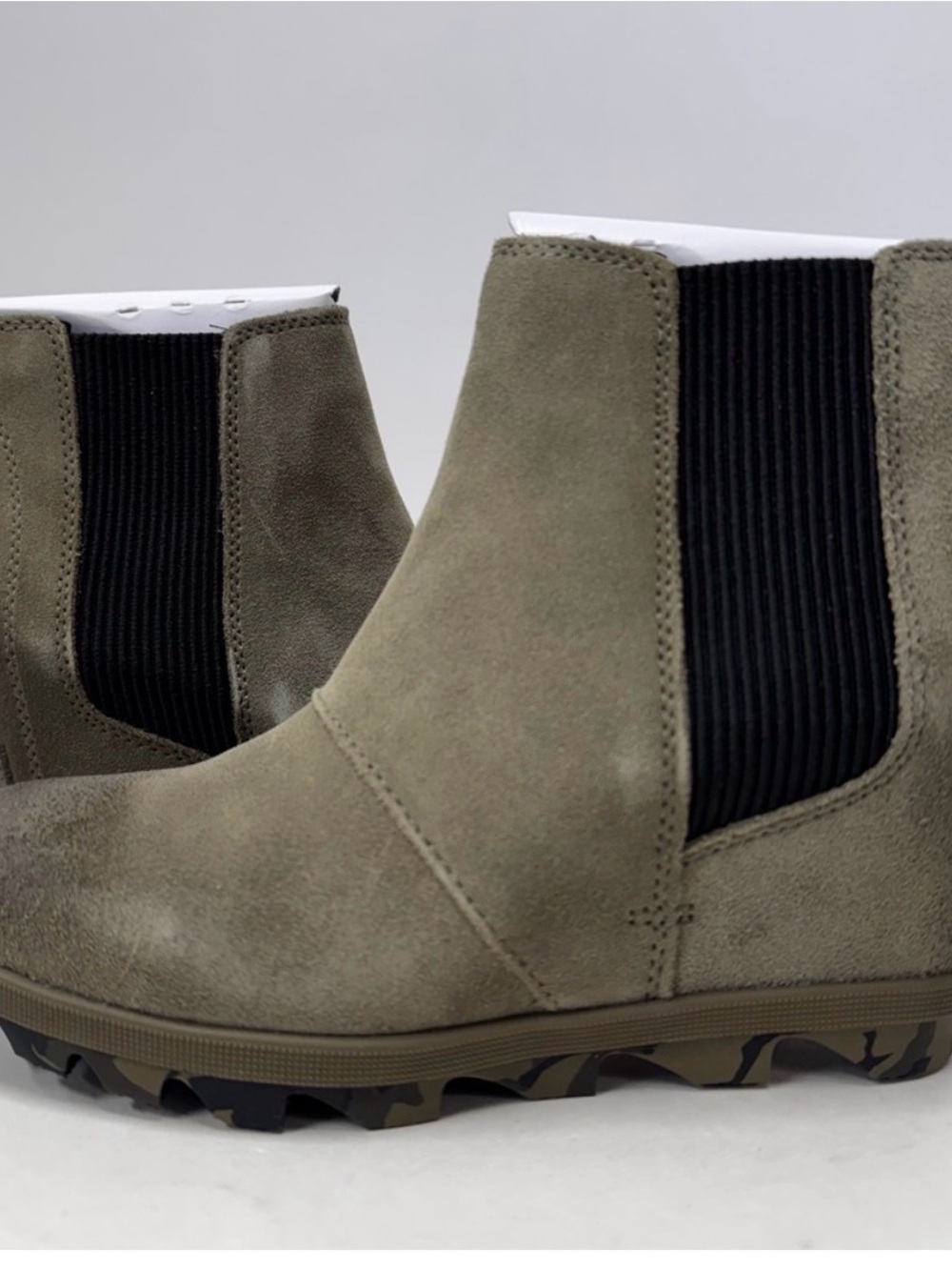 Sorel Joan of Arc Ii Olive Green Suede Chelsea Ankle Boots with Black Elastic